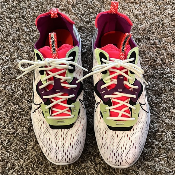 Nike React Vision - Size 11.5 - White, Barely Volt Pink - Picture 2 of 5